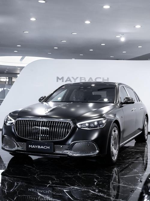 广州175岚图汽车的售后服务让用户无忧出行，迈巴赫未来的豪华车趋势